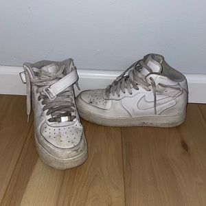 Women’s Nike Mid Rise Air Force 1’s